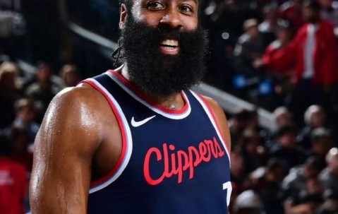 壹号娱乐-关于哈登在加拿大队比赛中回归赛场，爆冷引发热议！的信息