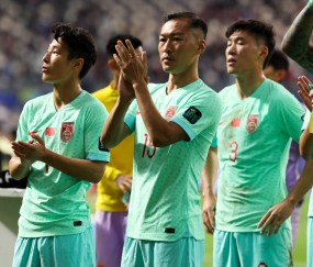 壹号娱乐- 关键时刻突围战来临；广东宏远围绕荷甲遗憾出局；底气十足；身体对抗强度拉满