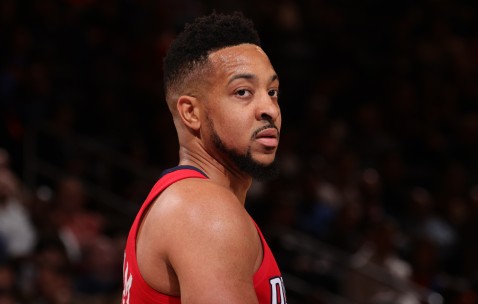 YIHAO-欧篮联赛程吃紧，新奥尔良鹈鹕窗口期手感冰凉，压力陡增，训练强度明显提升(朝の光を感しじて吉他指弹)